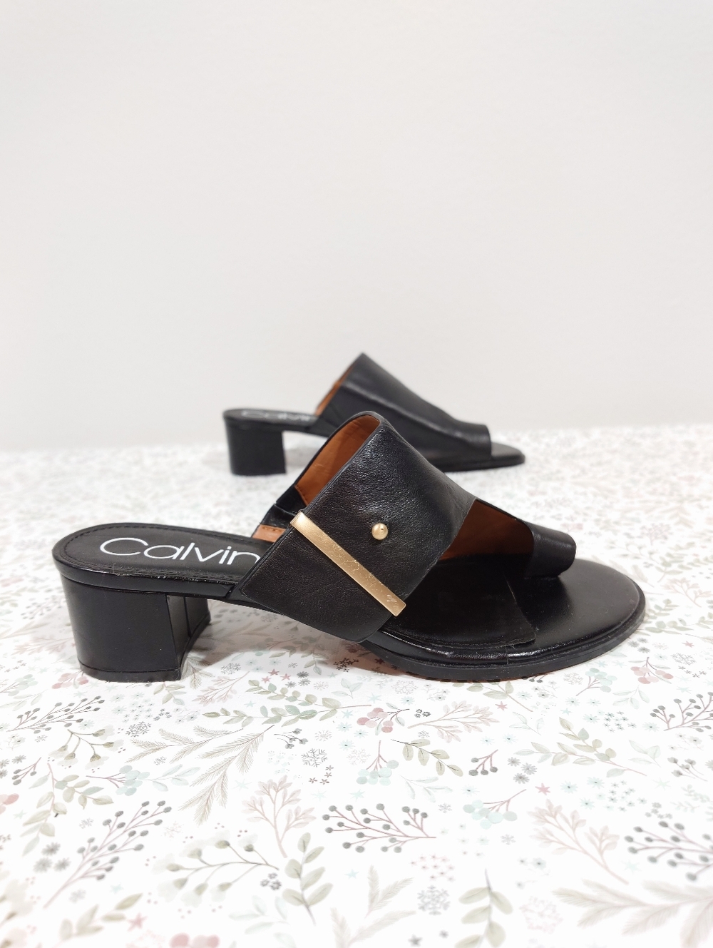 Calvin Klein Black Leather Slide Heels Women’s Size 9M Minimalist Sandal - Picture 6 of 7